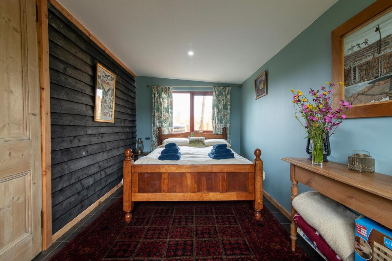 Shepherd'S Loch Glamping Turriff エクステリア 写真