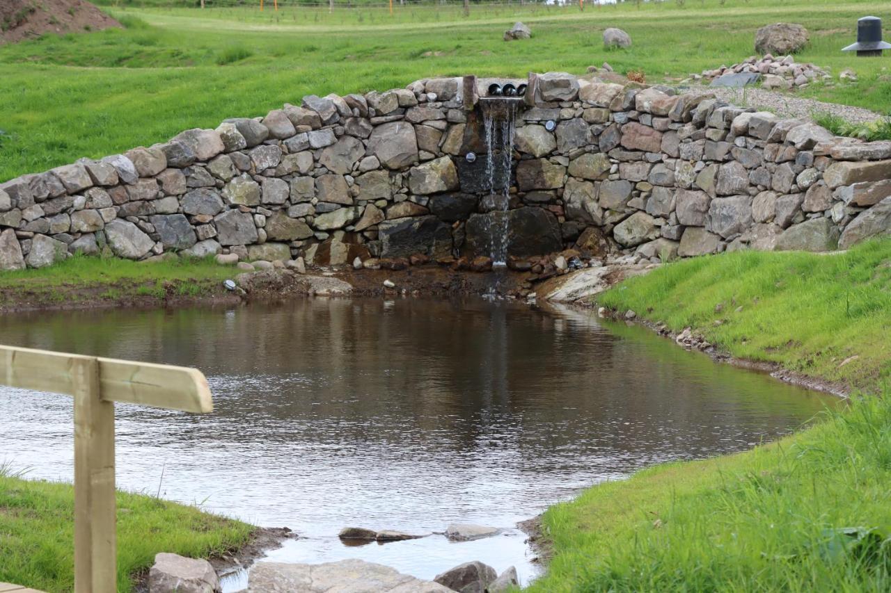 Shepherd'S Loch Glamping Turriff エクステリア 写真