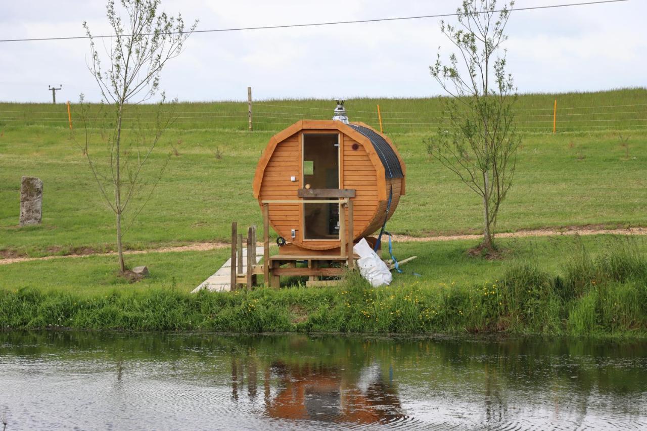 Shepherd'S Loch Glamping Turriff エクステリア 写真